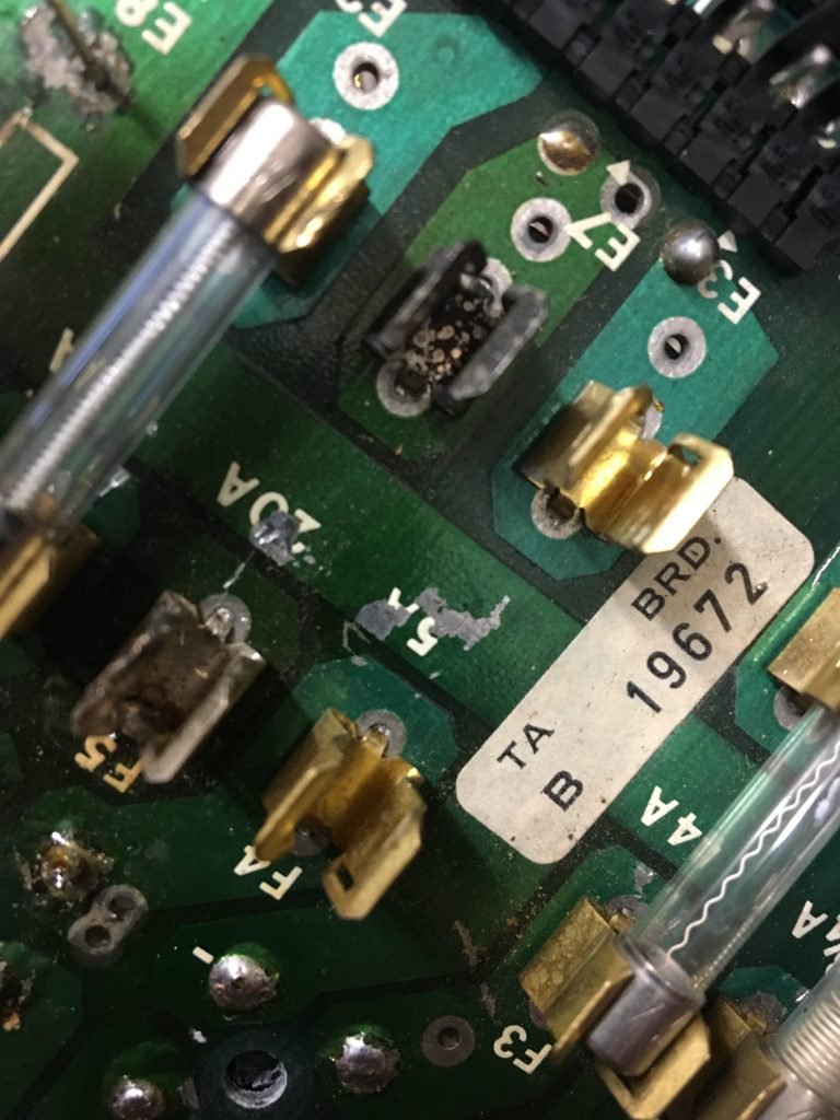 tarnished fuse holder