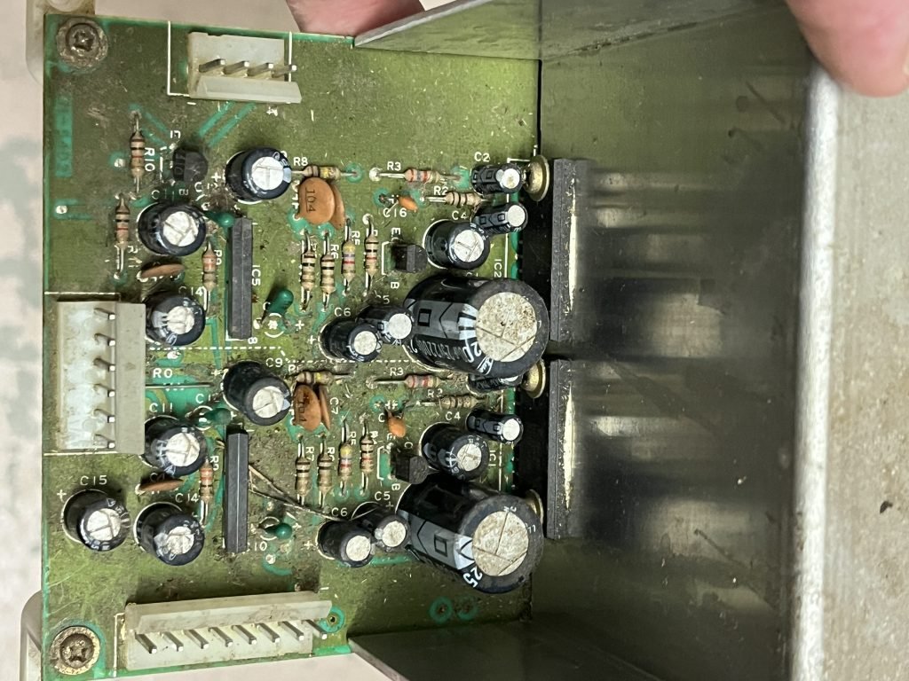 Old caps and dirty pcb